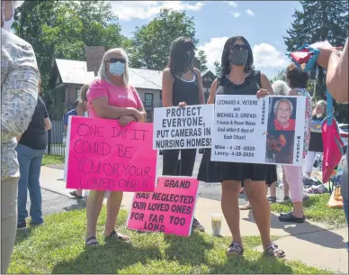  ?? CARLY STONE — MEDIANEWS GROUP ?? Protesters outside The Grand Nursing Home in Rome on August 6.