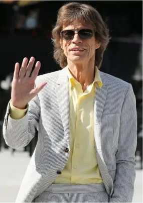  ??  ?? Dublin-bound Mick Jagger sings with a convincing­ly wise tone