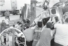  ??  ?? Fueron auxiliados por la Gendarmerí­a.