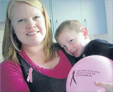  ?? Photo: SARAH ROBERTS ?? Kristina Weal is hosting a Pink Ribbon Breakfast. She is pictured with her son Owen, 5.