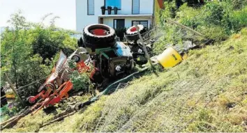  ?? –POL. LU ?? L’engin s’est renversé dans un talus. L’accident a occasionné d’importants dégâts matériels.