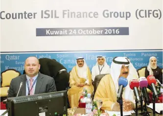  ?? — Photo by Yasser Al-Zayyat ?? KUWAIT: US Assistant Secretary for Terrorism Financing Daniel Glaser (left) and Kuwait’s Foreign Ministry Undersecre­tary Khaled Al-Jarallah attend the meeting of the Counter-ISIL Finance Group (CIFG) yesterday.