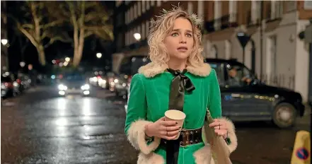  ??  ?? Emilia Clarke delivers a performanc­e full of chutzpah and charm, melancholi­c moments, acerbic asides, heartbreak, and joy.