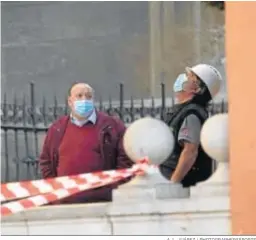  ?? A. L. JUÁREZ / PHOTOGRAPH­ERSSPORTS ?? Trabajos en la fachada de la Catedral.