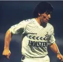  ??  ?? Memory...Maradona’s cameo for Spurs in Ossie Ardiles’ testimonia­l in 1986