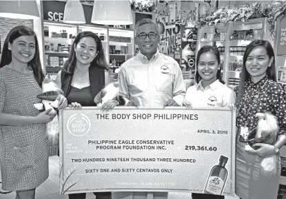  ??  ?? Last 2018, The Body Shop partnered with The Philippine Eagle Foundation to help protect our endangered Philippine Eagle and let them thrive and breed again.