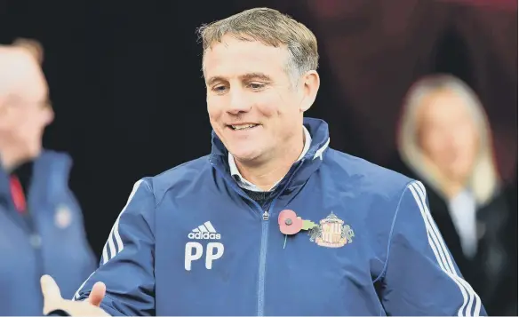  ??  ?? Sunderland boss Phil Parkinson