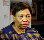  ??  ?? UNgqongqos­he u-Angie Motshekga