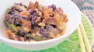  ??  ?? Although there are a lot of ingredient­s in Purple Cauliflowe­r Peanut Coconut Curry, it comes together easily.