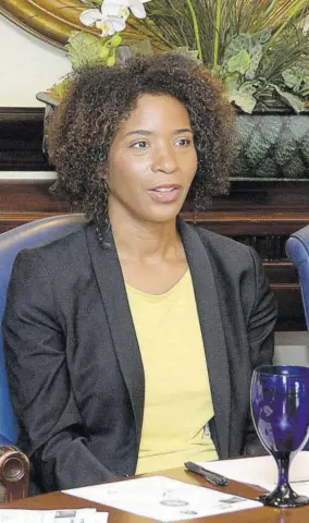  ?? (Photo: Joseph Wellington) ?? President of Lupus Foundation of Jamaica, Dr Desiree Tulloch-reid addresses editors and reporters at last week’s Jamaica Observer Monday Exchange at the newspaper’s Beechwood Avenue offices.