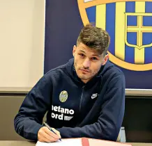  ??  ?? Gli innesti
Da sinistra Ryder Matos, arrivato in prestito dall’Udinese, e Bruno Petkovic, che ha firmato proprio ieri con il Verona