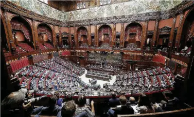  ?? Ansa ?? Emiciclo L’aula della Camera dei deputati di Palazzo Montecitor­io a Roma