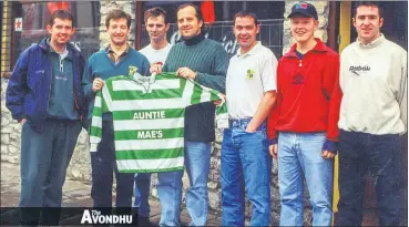  ?? ?? 25 years ago (1997) Park Utd team members are seen receiving a set of jerseys from Tony Lewis representi­ng Auntie Mae’s Bar, Mitchelsto­wn.