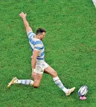  ?? ?? Argentina's right wing Emiliano Boffelli kicks a conversion during the France 2023 Rugby World Cup quarter-final match against Wales - AFP