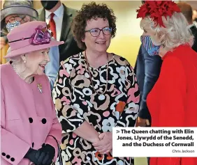  ?? Chris Jackson ?? The Queen chatting with Elin Jones, Llywydd of the Senedd, and the Duchess of Cornwall