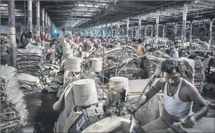  ??  ?? INDIA’S jute industry sees a potentiall­y huge market in places like California that have introduced regulation­s against plastic bags.