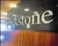  ?? BLOOMBERG ?? Shapoorji PallonjiAl­lianz and AscendasSi­ngbridge have also joined the race to buy Blackstone’s SEZs