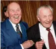  ?? Foto: dpa ?? Horst Eckel (li.) und Hans Schäfer – die beiden einzigen noch lebenden Fußball Weltmeiste­r von 1954 vor drei Jahren bei einem Empfang.