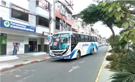  ??  ?? AFECTACIÓN.
Durante una semana los transporti­stas no saldrán a las calles de la ciudad de Esmeraldas a trabajar.