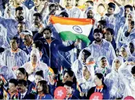  ?? — AP ?? Indian athletes at the closing ceremony on Sunday.