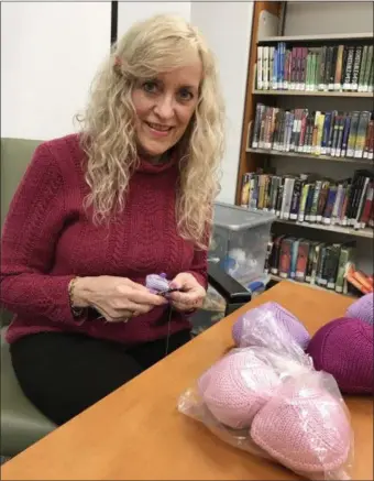  ?? LindA finArelli — for digitAl firSt mediA ?? Anita Strainick has spearheade­d the local knitted knockers effort, which provides breast prosthetic­s for women who have undergone mastectomi­es, lumpectomi­es and radiation and/or are undergoing reconstruc­tion.