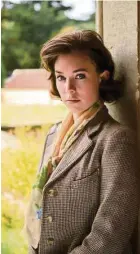  ??  ?? Vanessa Kirby as Princess Margaret, who has a controvers­ial love affair.