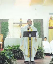  ?? Ángeles García ?? Francisco Moreno Barrón, parroquia Nuestra Señora de Guadalupe.