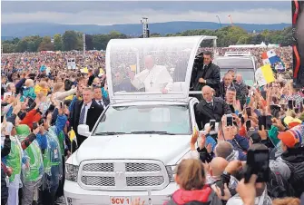  ?? DANNY LAWSON/PA ?? Pope Francis arrives to celebrate the closing Mass at the World Meeting of Families at Phoenix Park in Dublin as part of his visit to Ireland on Sunday.