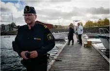  ?? Bild: JOHANNA LUNDBERG ?? BÅTPOLIS. Thomas Andersson är samordnare för polisens båtsamverk­an. Under sommaren har flera båtstölder skett i och kring Uddevalla och Vänersborg.