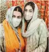  ?? — PTI ?? Actresses Amrita Singh and Sara Ali Khan visit the shrine of Sufi Moinuddin Chishti in Ajmer on Friday.