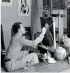  ?? ?? Theo Schoon in his studio in Bandung, late 1930s.