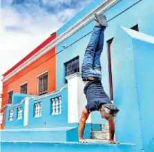  ?? Picture: Flavie Demeestere ?? A handstandi­ng ovation in the Bo Kaap.