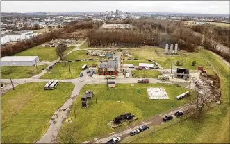  ?? TY GREENLEES/STAFF ?? Fears of the potential for contaminat­ion from foam sprayed at the Dayton firefighti­ng training center (above) on McFadden Avenue off Springfiel­d Street caused the city to close five drinking water wells at the Tait Hills well field in early 2016 as a...