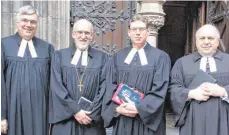  ?? FOTO: PR ?? Dekan Marcus Keinath (von links), Prälat Christian Rose, Schuldekan Ulrich Ruck und Dekan Michael Karwounopo­ulos.