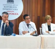  ?? NEAL CRUZ ?? Los doctores Oliver Ronveaux, Eladio Pérez y Natalia García.