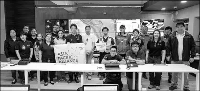  ??  ?? PDRF EOC welcomed members of the Asia Pacific Alliance for Disaster Management and Peace Winds from Japan. PDRF is co-convener of APAD Philippine­s along with Citizens’ Disaster Response Center.