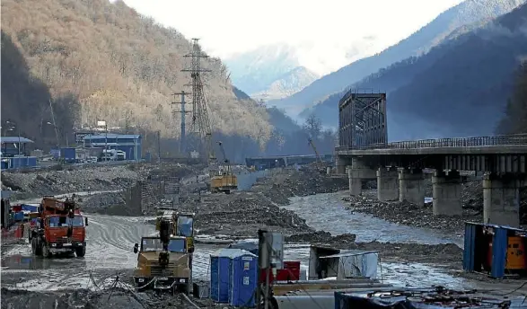  ??  ?? The EWL cost per kilometre is estimated to be as expensive as Russia’s Sochi to Krasnaya Polyana road, said to be the world’s most expensive per kilometre.