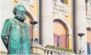  ?? Photo / 123rf ?? Statue of Henrik Ibsen, one of the greatest playwright­s ever, in front of the National Theatre in Oslo, Norway.
