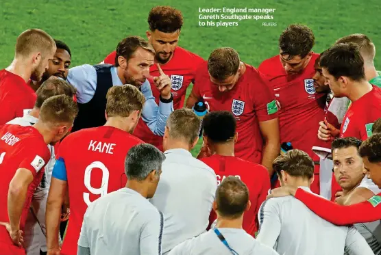  ?? REUTERS ?? Leader: England manager Gareth Southgate speaks to his players