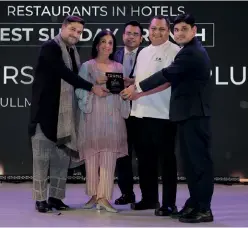  ?? ?? (L-R) Chef Suvir Saran and designer Leena Singh with Shubham Dayal, chef Rajiv Sinha and Manish Sherawat of Pullman and Novotel New Delhi Aerocity.