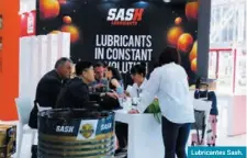  ??  ?? Lubricante­s Sash.