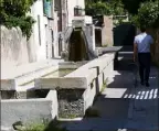  ?? (Photos Sébastien Fabret et doc. V.-M.) ?? Promenades historique­s, découverte de l’artisanat local ou encore parcours botaniques... Les idées de balades ne manquent pas dans un rayon de dix kilomètres, au départ de Draguignan.