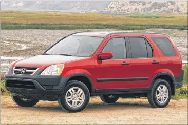  ?? HONDA ?? The 2004 Honda CR-V has an automatic four-wheel drive system.