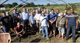  ?? (Photo B. G.-C.) ?? Les jardiniers passionnés ont pu entretenir leurs parcelles pendant le confinemen­t.