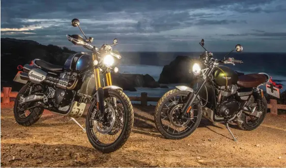  ??  ?? Triumph propose deux versions de la 1200 Scrambler : la XE haute sur pattes, à gauche et la XC, moins exclusive, à droite.