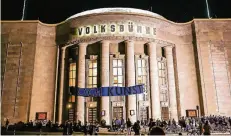  ?? FOTO: DPA ?? Die besetzte Volksbühne in Berlin.