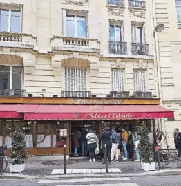  ?? ?? Le Relais de l’Entrecote has three branches in Paris, Rue San Benoit, Rue Marbeuf, Blvd. du Montparnas­se, and two in Switzerlan­d located in Geneva and Zurich.