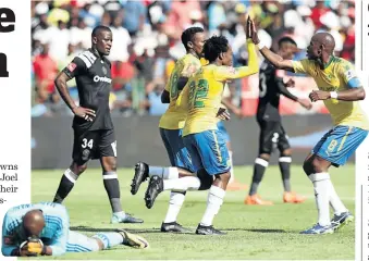  ?? / MUZI NTOMBELA/BACKPAGEPI­X ?? Percy Tau celebrates with teammates after scoring against Orlando Pirates at Loftus Stadium on Saturday.