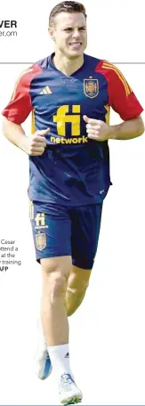  ?? ?? Spain defender Cesar Azpilicuet­a (R) attend a training session at the Qatar University training site in Doha. — AFP