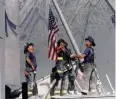  ??  ?? Thomas E. Franklin’s Pulitzer Prize-winning photo known as “Raising the Flag at Ground Zero.”